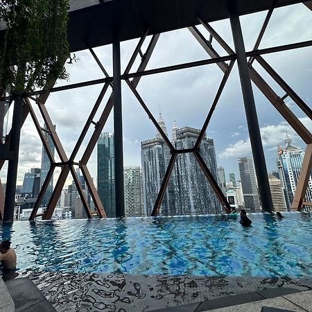 Scarletz Suites Klcc By Numa Kuala Lumpur Exterior foto